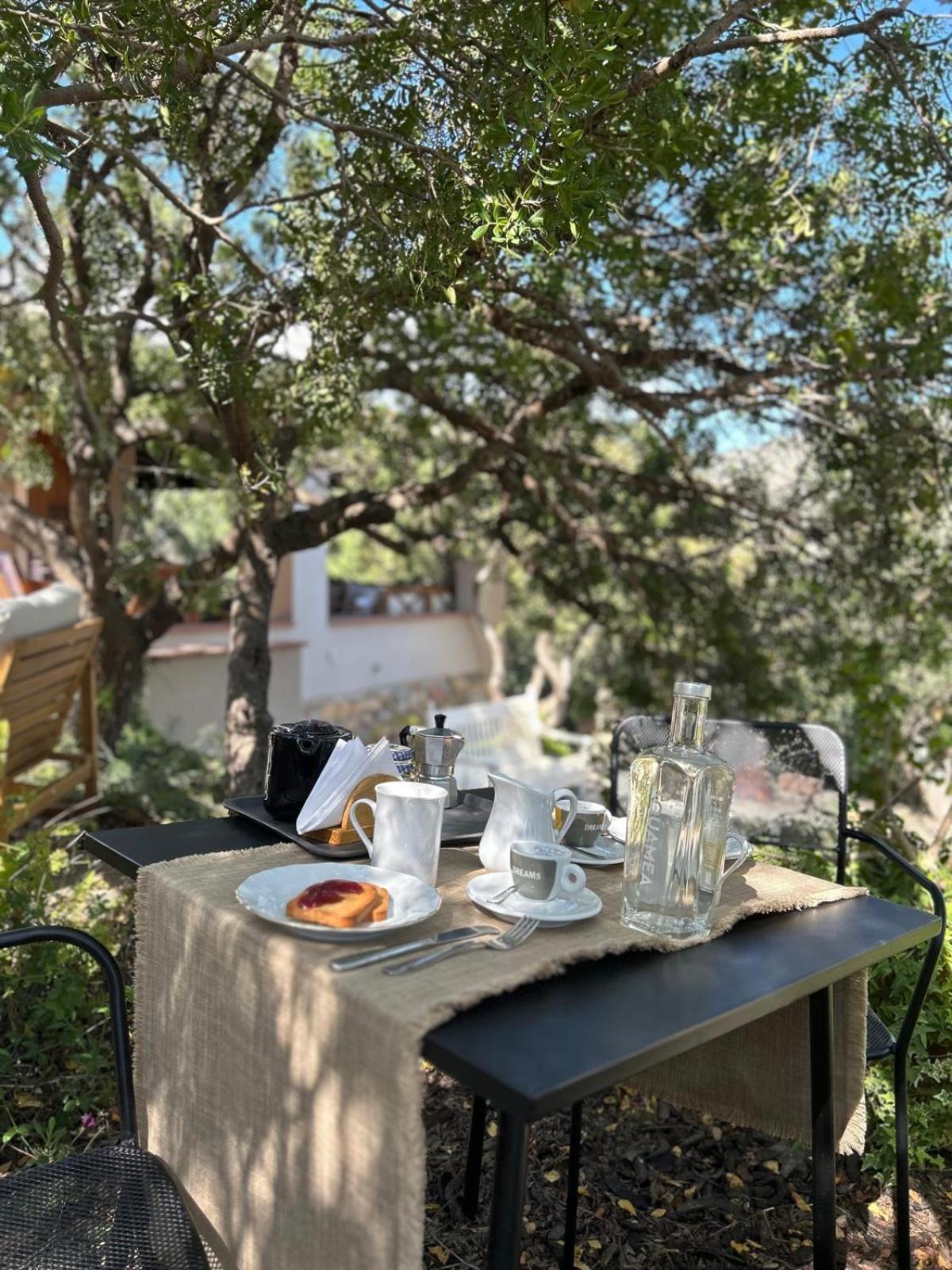 Sa Guardia De Ferricci Bed and Breakfast Solanas  Εξωτερικό φωτογραφία